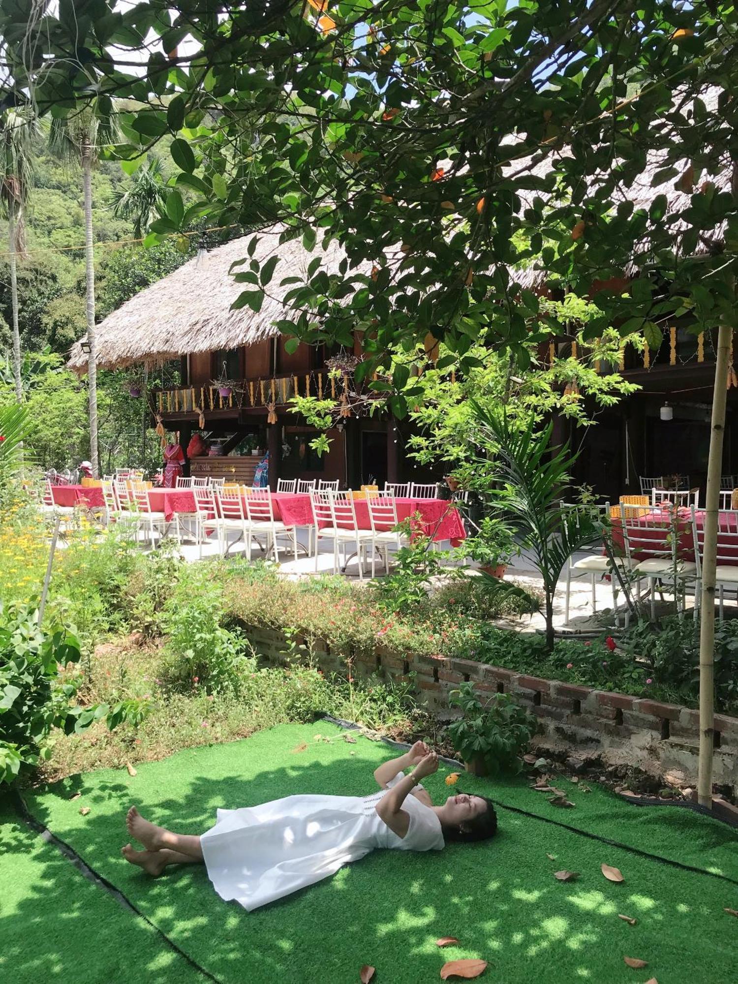 Bee Lucky Homestay Hien Hao Bagian luar foto
